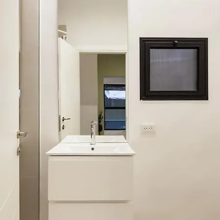 Renovated Large 3Rm Apartment 5 Min From The Beach Tel Aviv Exterior photo